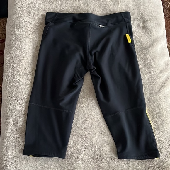 NIKE DRI-FIT LEGGINGS SIZE SMALL - Picture 2 of 5